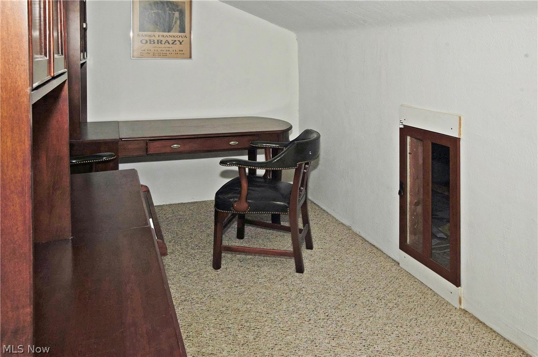 Country Club Condo - Residential