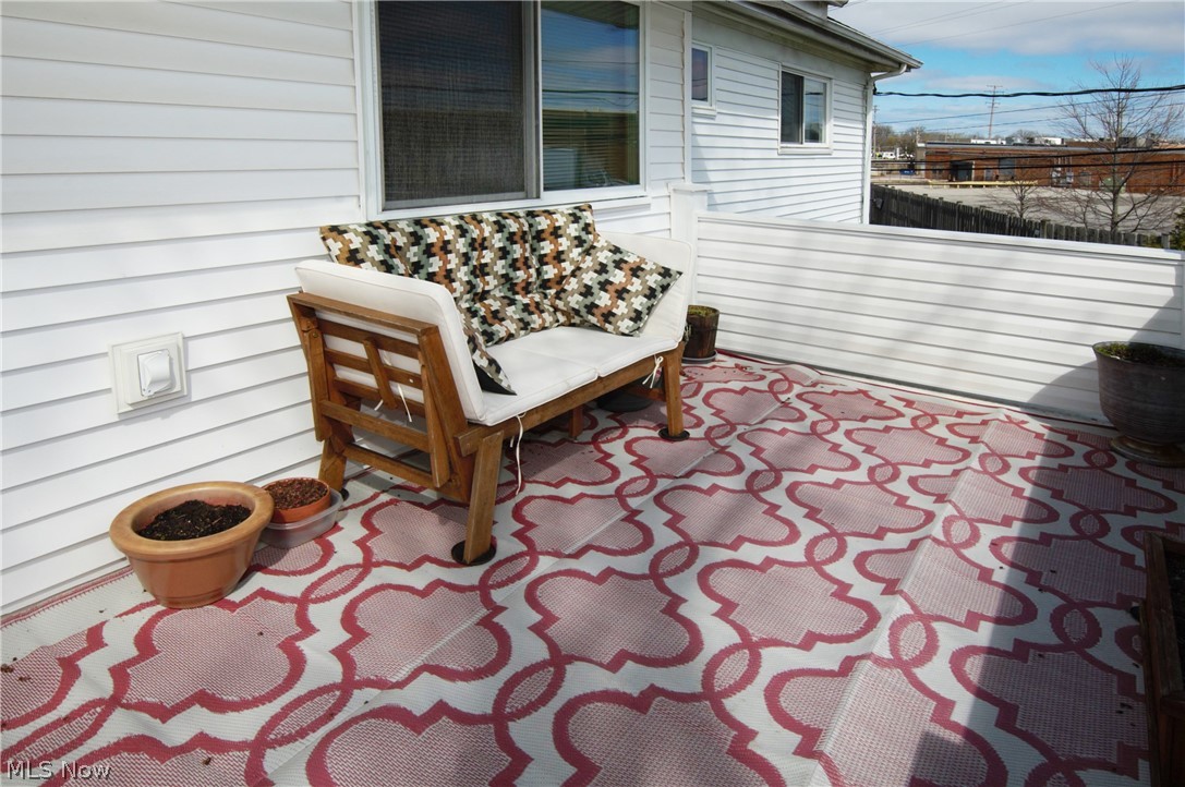 Country Club Condo - Residential