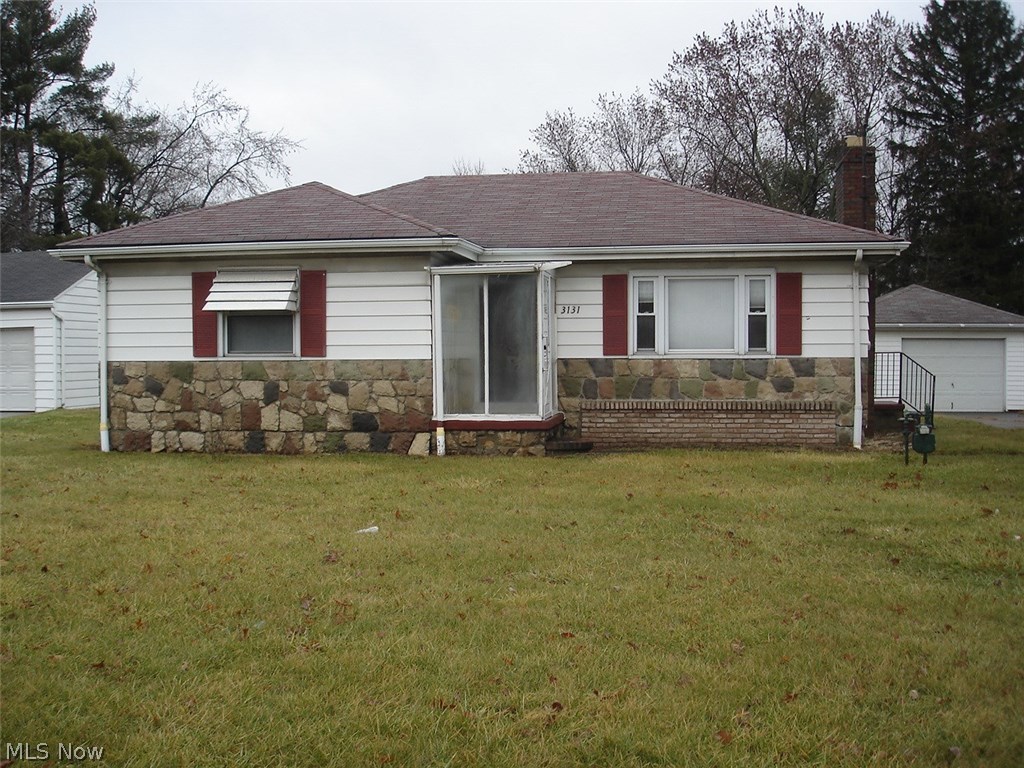Really nice 2 or 3 bedroom ranch home. Family room could be 3rd bedroom. Features living room and gallery style kitchen with breakfast bar, pantry and space. Family room has hardwood floors underneath carpet. 2 full baths. Full basement. Central air. 1 1/2 garage. Nice lot. Great Price