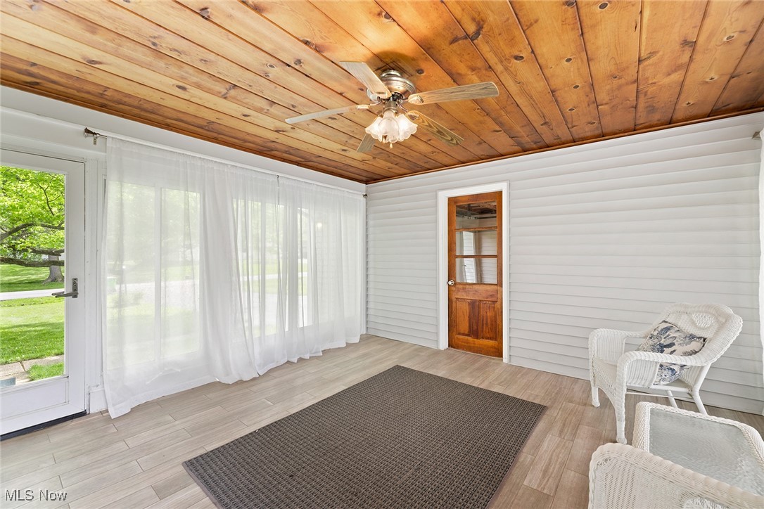 2583 Merria Road, Stow, Ohio image 21