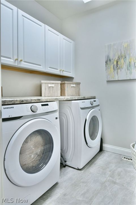 Tiny photo for 4885 Treeline Trail, New Middletown, OH 44442 (MLS # 5188528)