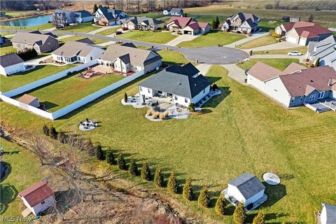 Tiny photo for 4885 Treeline Trail, New Middletown, OH 44442 (MLS # 5188528)