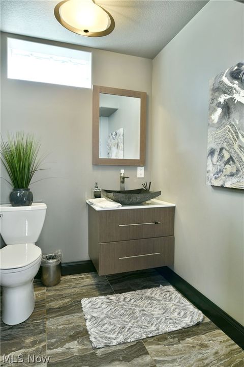 Tiny photo for 4885 Treeline Trail, New Middletown, OH 44442 (MLS # 5188528)