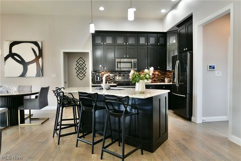 Tiny photo for 4885 Treeline Trail, New Middletown, OH 44442 (MLS # 5188528)