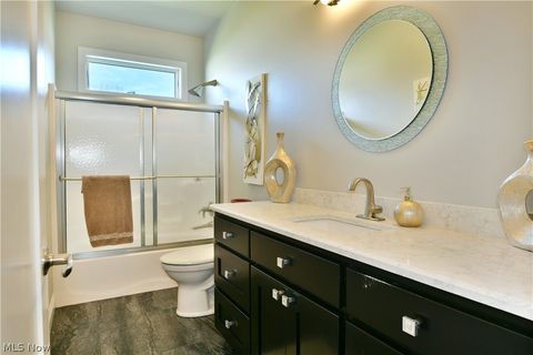 Tiny photo for 4885 Treeline Trail, New Middletown, OH 44442 (MLS # 5188528)