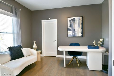 Tiny photo for 4885 Treeline Trail, New Middletown, OH 44442 (MLS # 5188528)