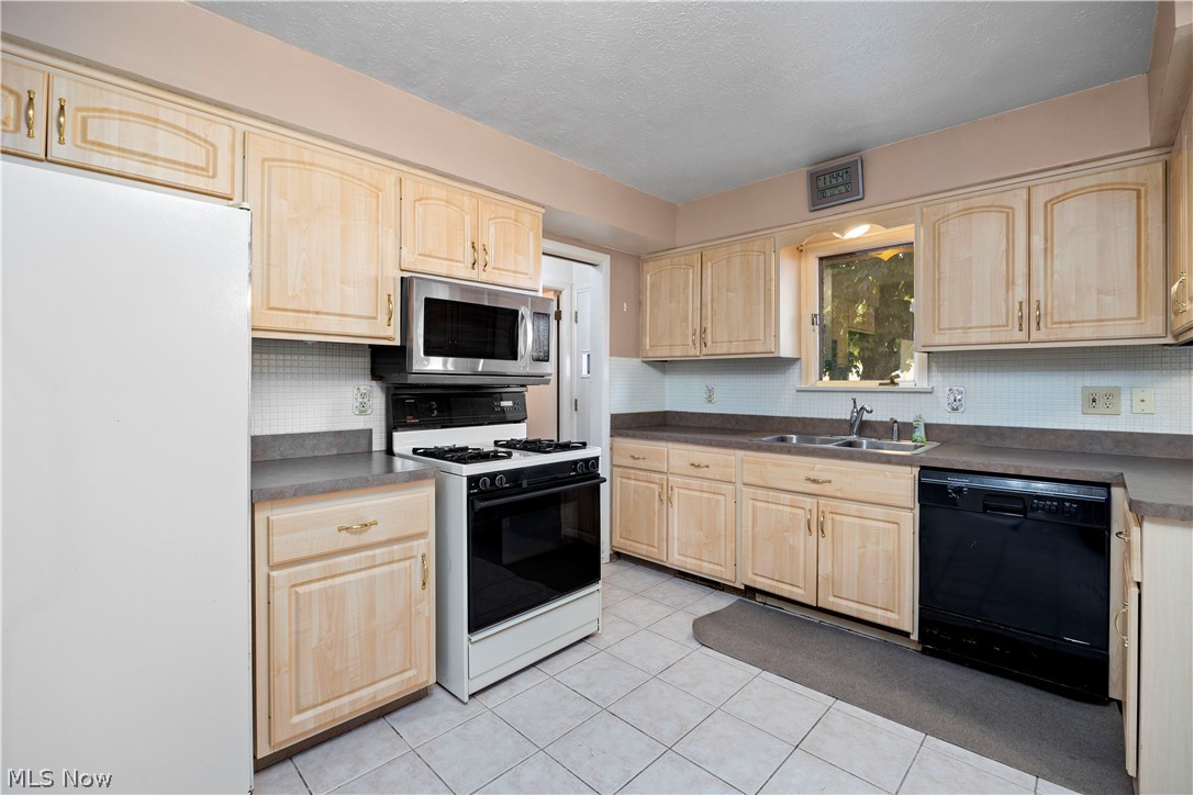 Brooklyn Estate 02 - Residential