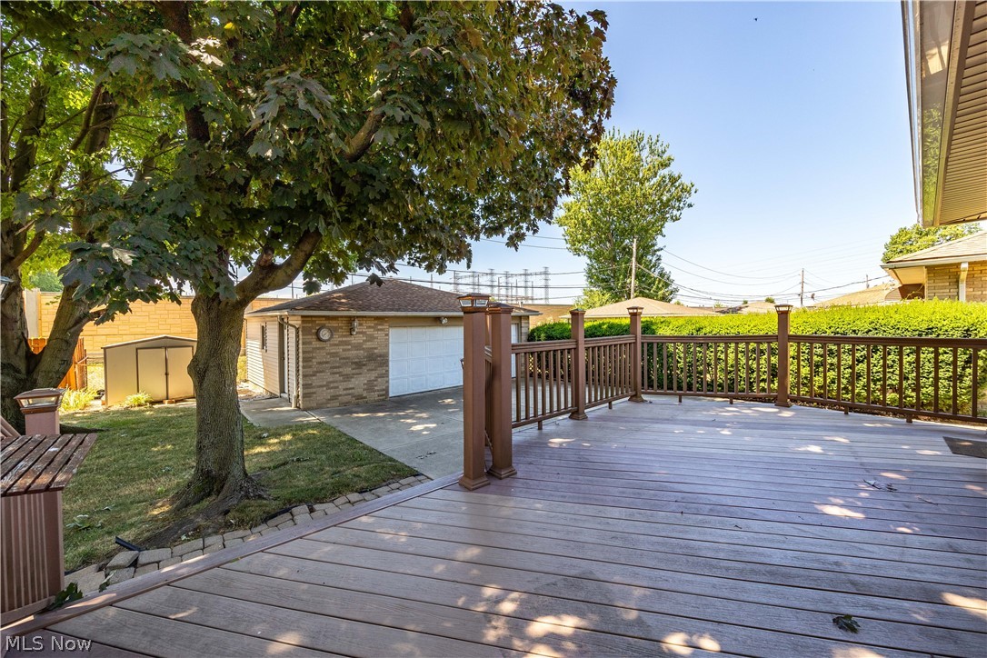 Brooklyn Estate 02 - Residential