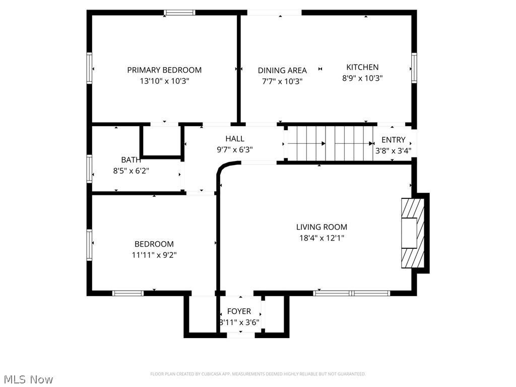 Main image without alt text