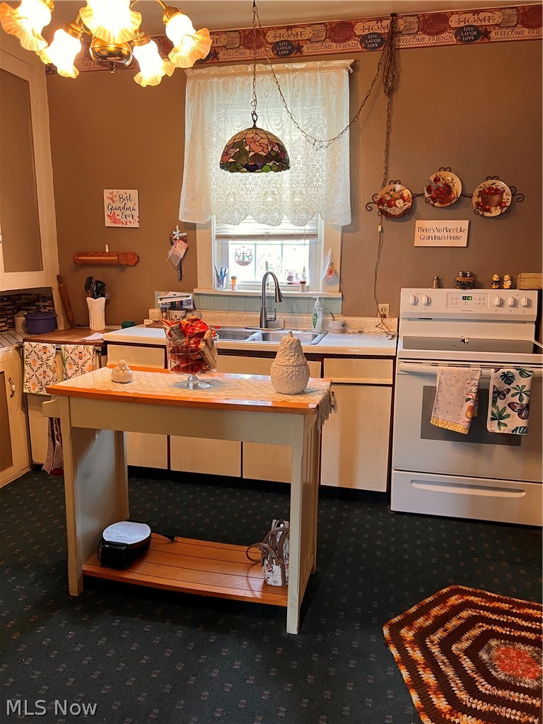 Chamberlins 8th Add - Residential