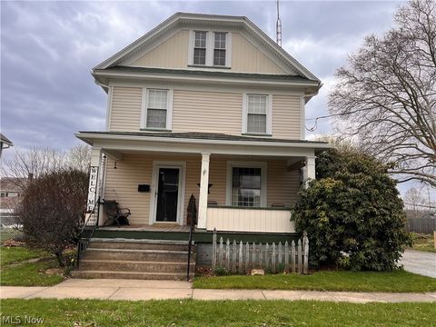 Photo of 189 W Martin Street, East Palestine, OH 44413 (MLS # 5197474)
