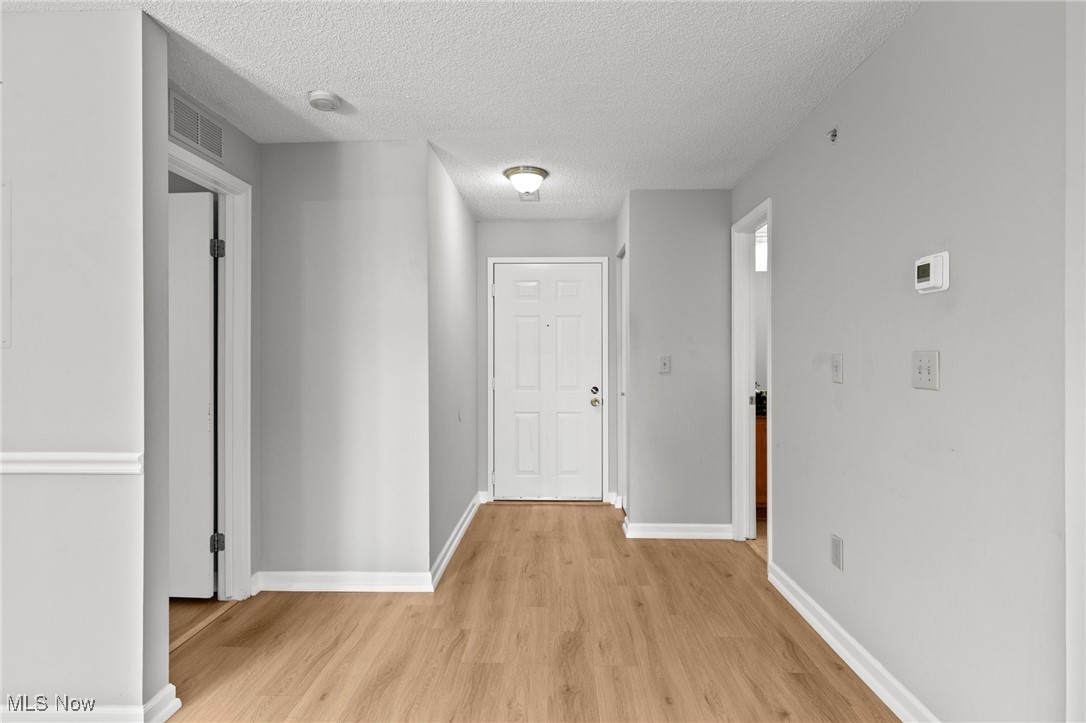 Fox Hollow/Woodhawk Condo Ph 03 - Residential