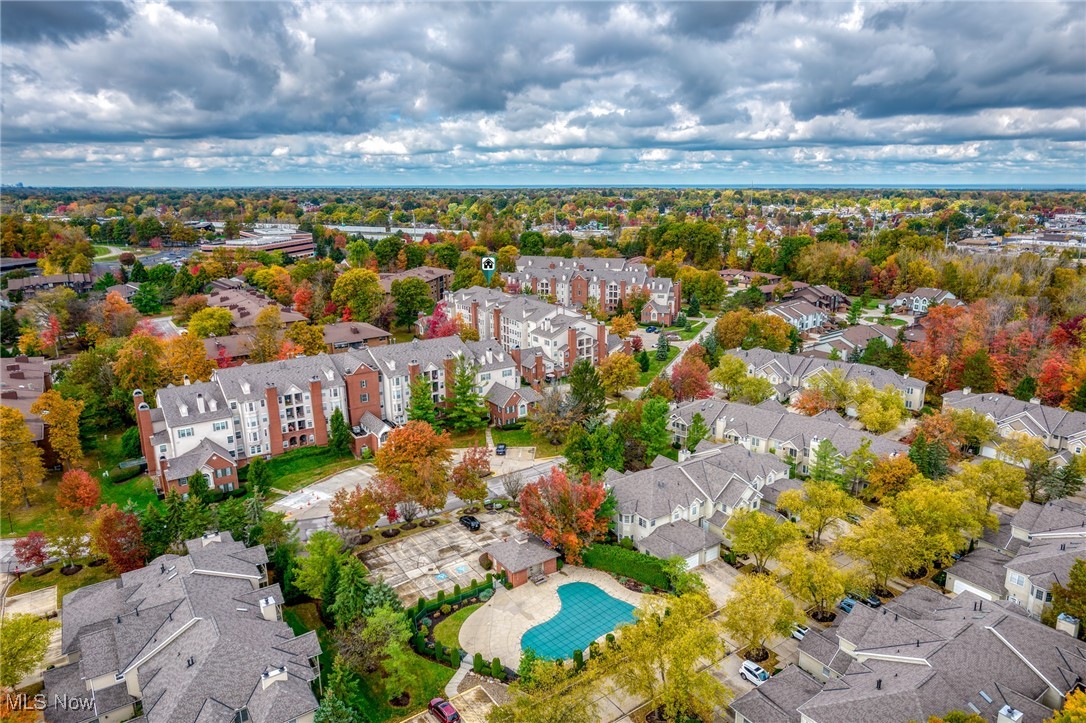 Fox Hollow/Woodhawk Condo Ph 03 - Residential