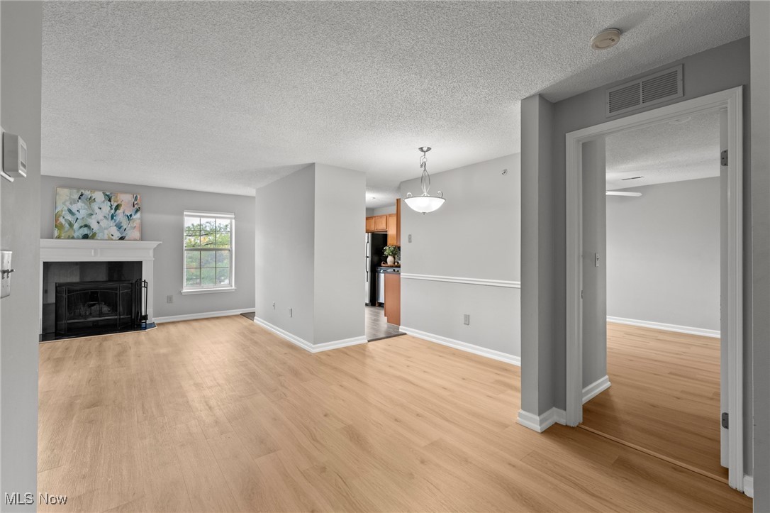 Fox Hollow/Woodhawk Condo Ph 03 - Residential