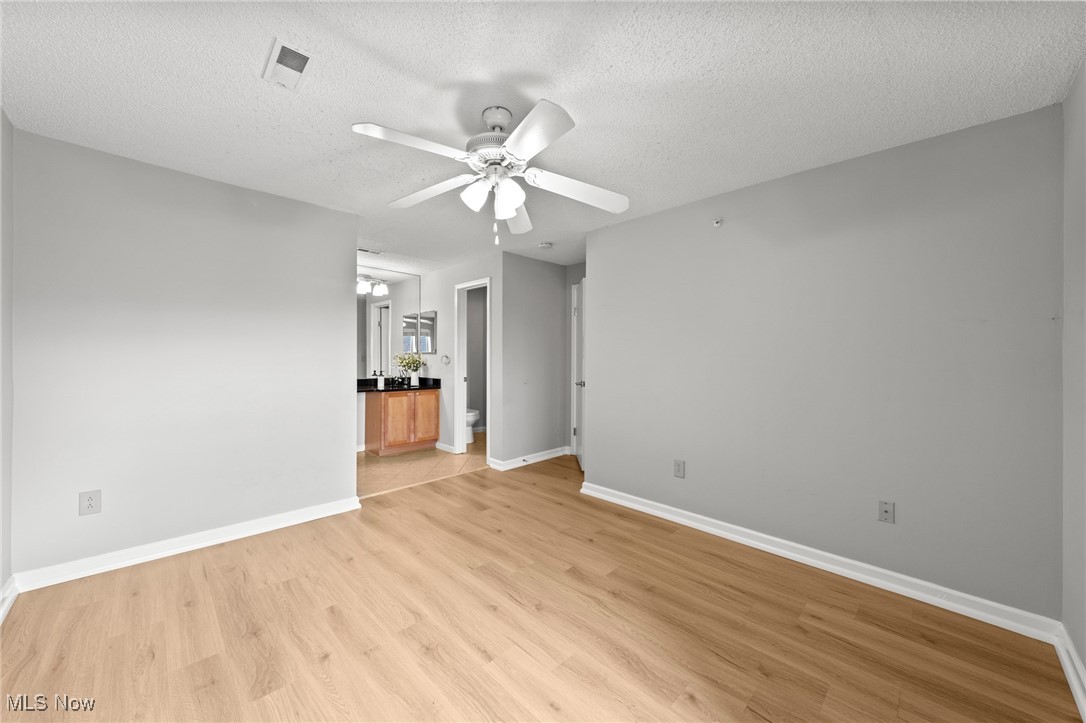 Fox Hollow/Woodhawk Condo Ph 03 - Residential