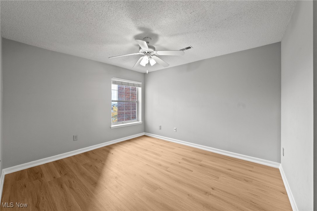 Fox Hollow/Woodhawk Condo Ph 03 - Residential