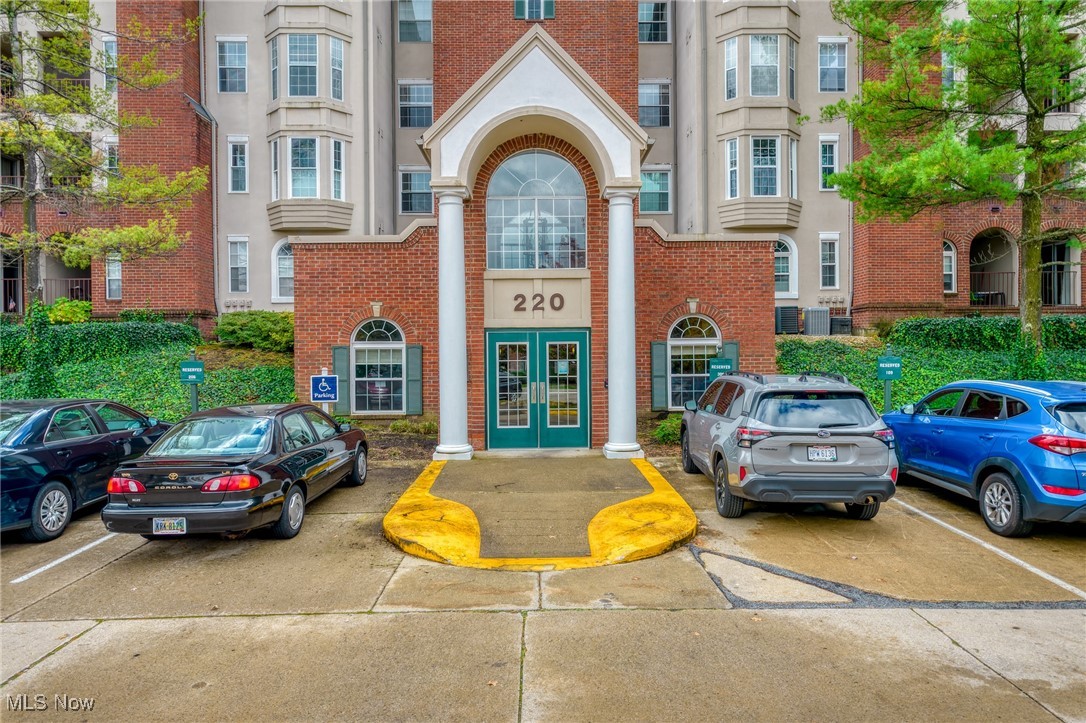 Fox Hollow/Woodhawk Condo Ph 03 - Residential