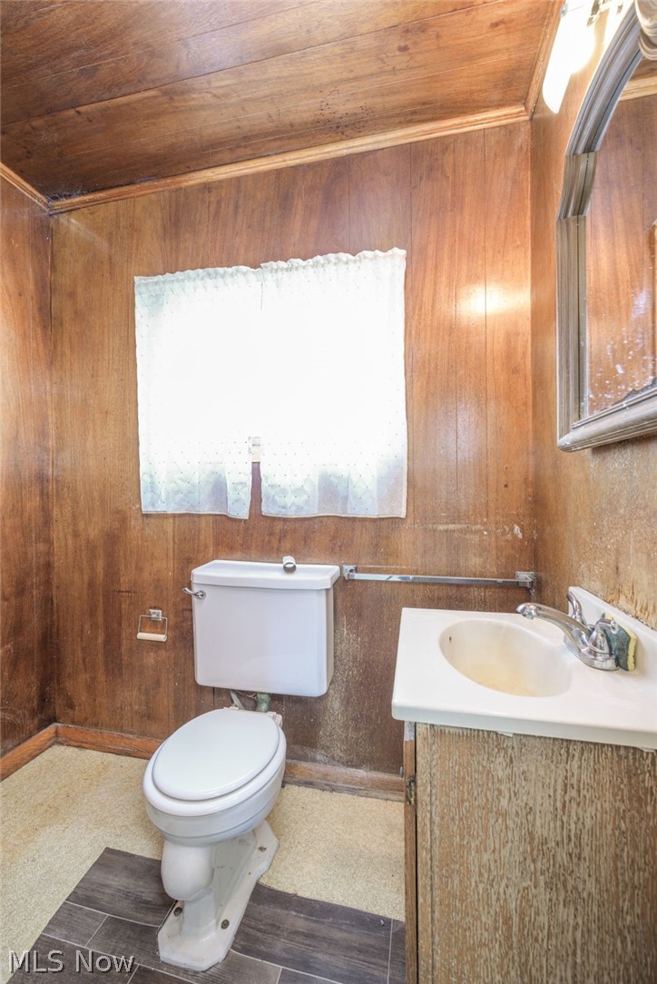 Lorenzo Hall - Residential