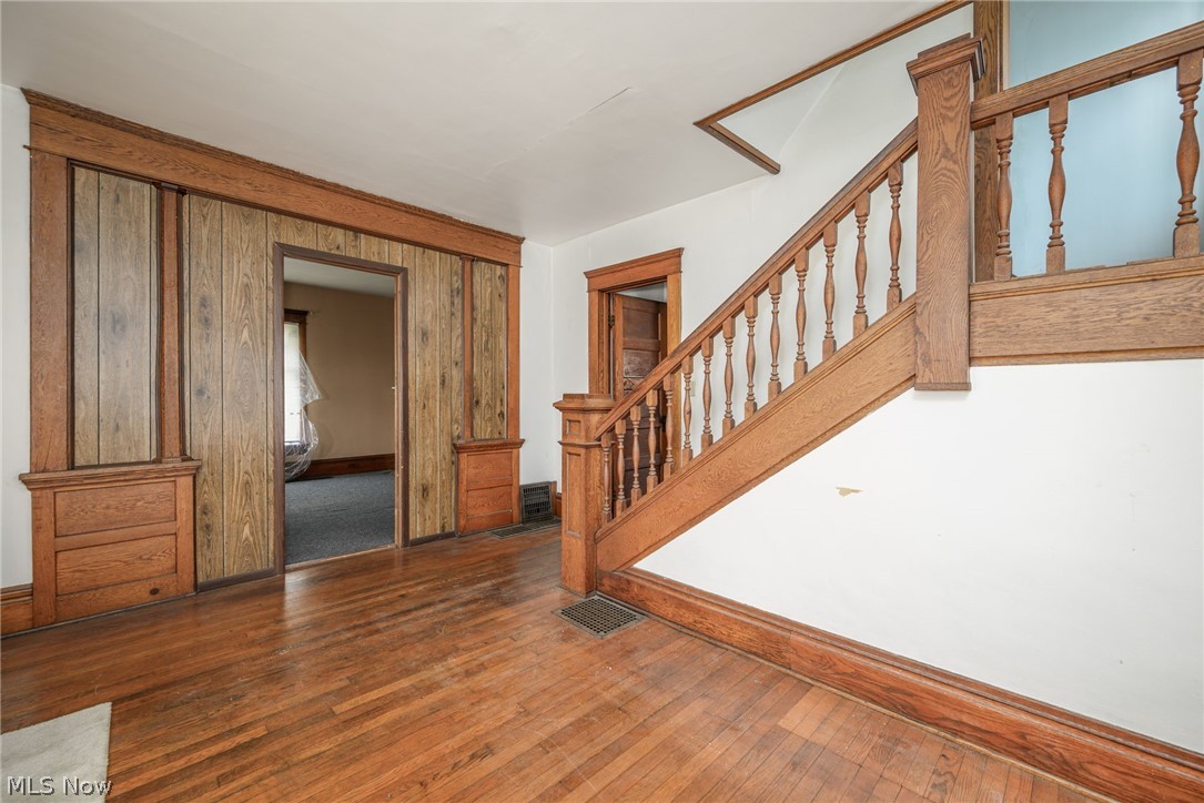 Lorenzo Hall - Residential