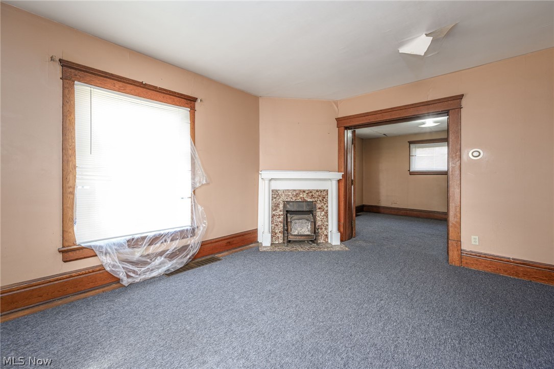 Lorenzo Hall - Residential