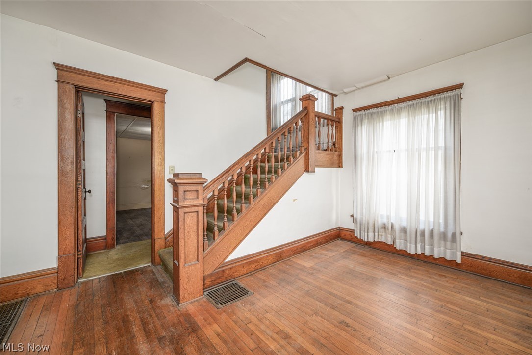 Lorenzo Hall - Residential