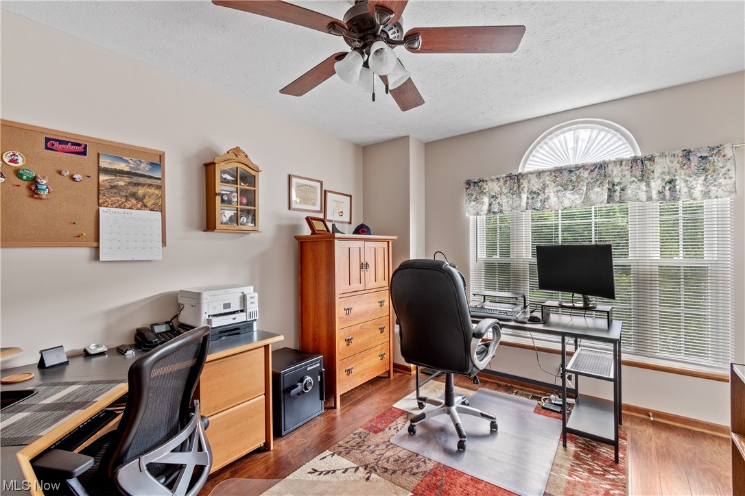 Charter Lakes Estates - Residential