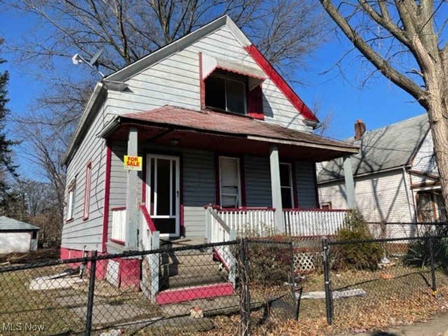 CASH Only!  This is a diamond in the rough that needs an investor's touch. Bring your imagination and restore this home to it's former charm.