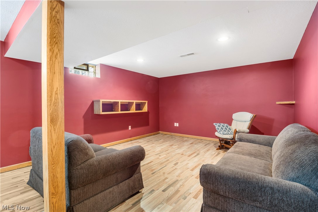 South Laurens Drive - Residential