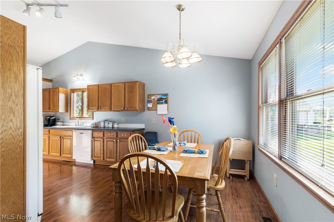 South Laurens Drive - Residential