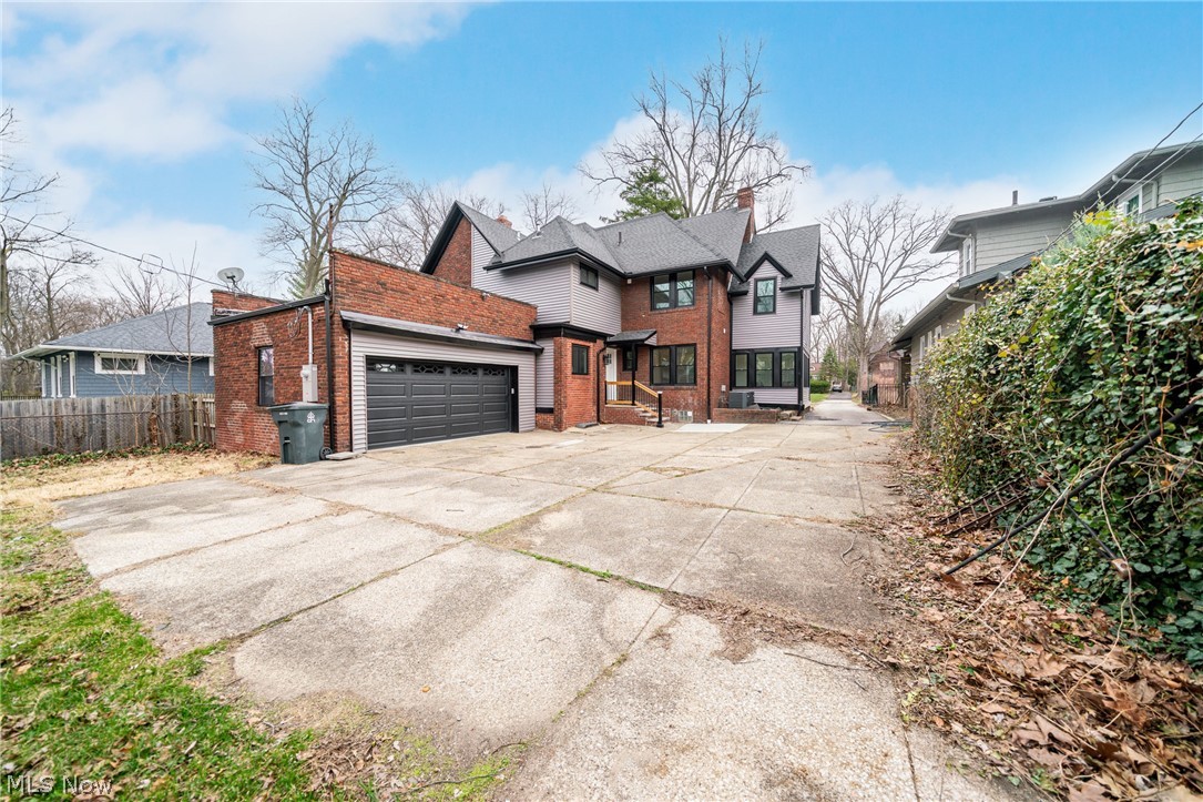 Heights Realty Cos Forest Hill - Residential