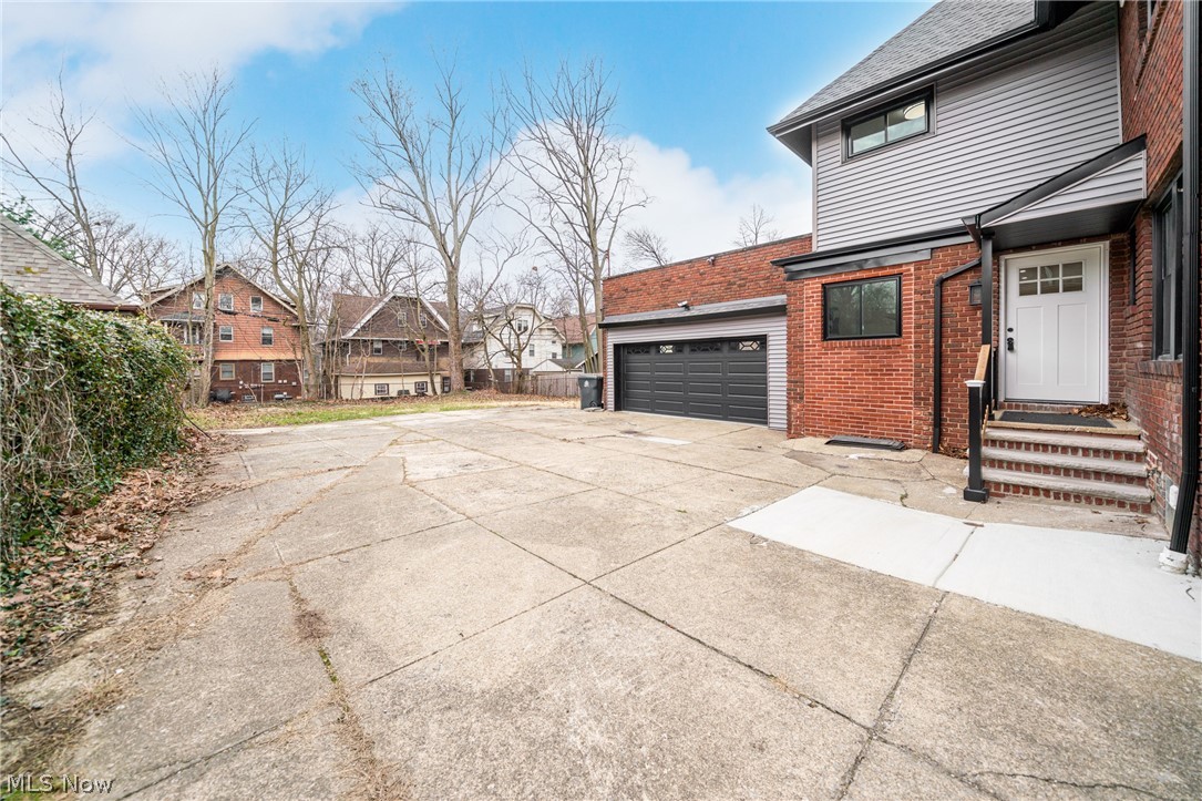 Heights Realty Cos Forest Hill - Residential