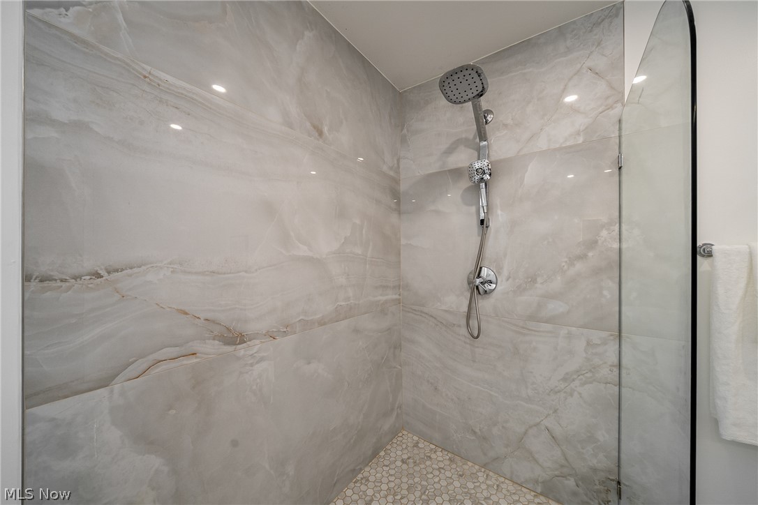 Heights Realty Cos Forest Hill - Residential