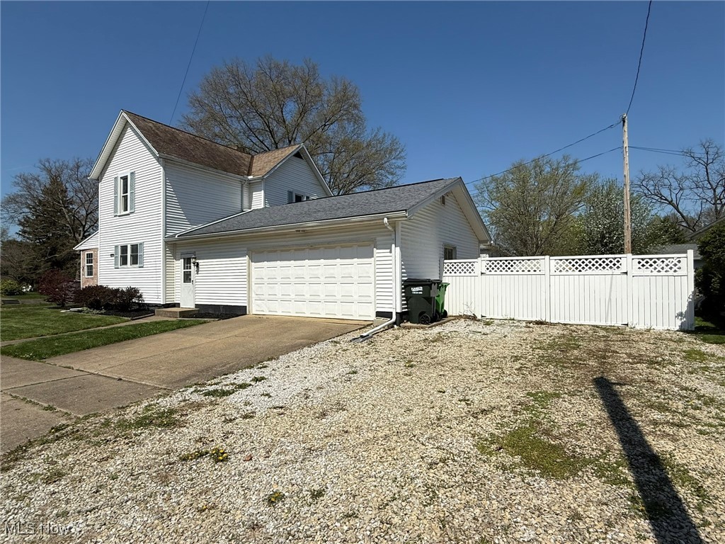 1519 N Wooster Avenue, Dover, Ohio image 43