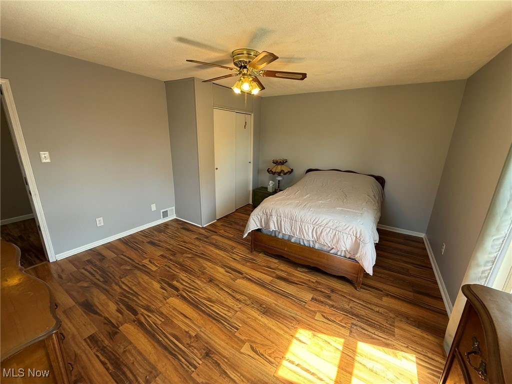 1519 N Wooster Avenue, Dover, Ohio image 21