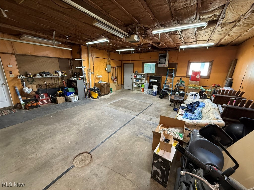 1519 N Wooster Avenue, Dover, Ohio image 33