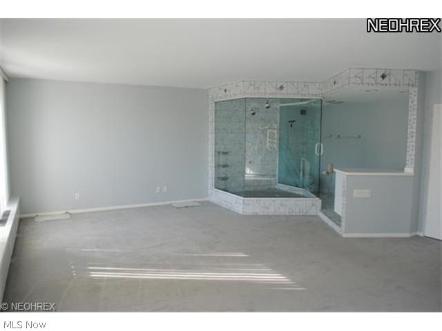 2 Bratenahl Place - Residential