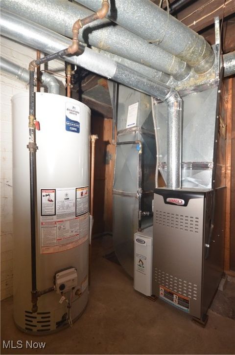 Tiny photo for 1826 Hillside Terrace, Akron, OH 44305 (MLS # 5178857)