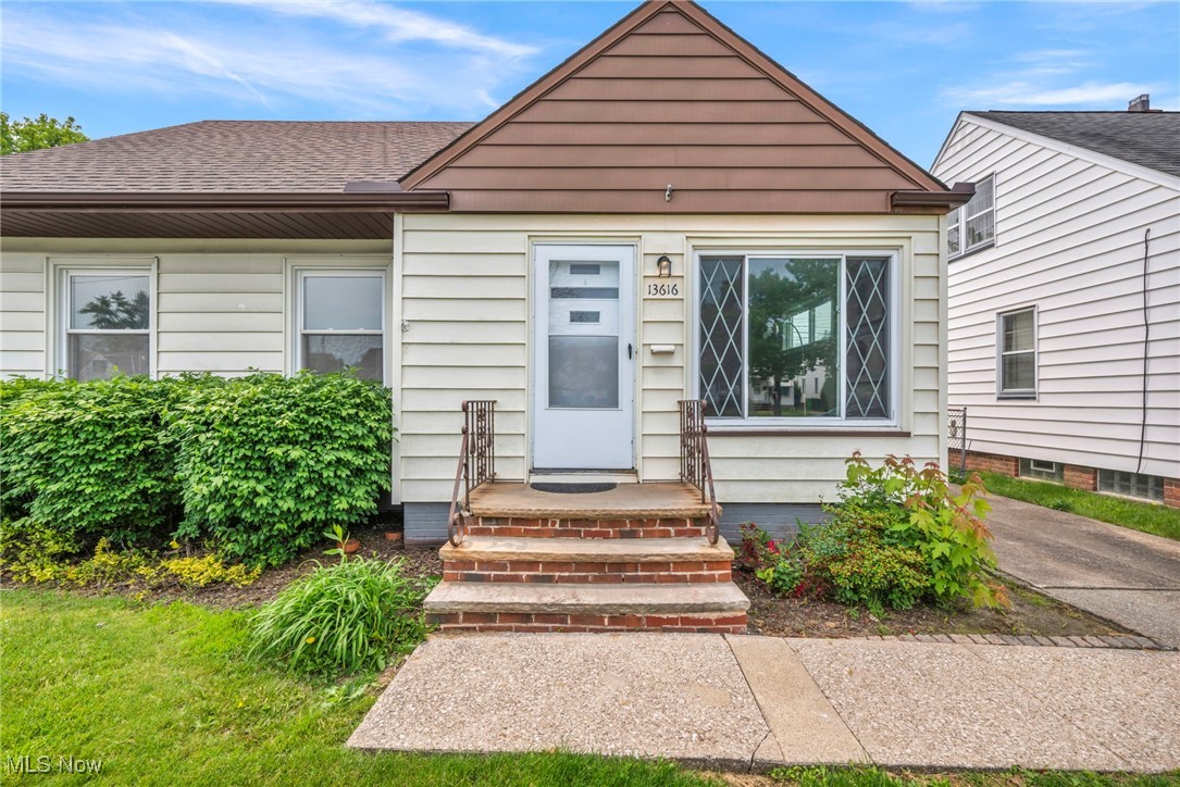 13616 Woodward Boulevard, Garfield Heights, Ohio image 1
