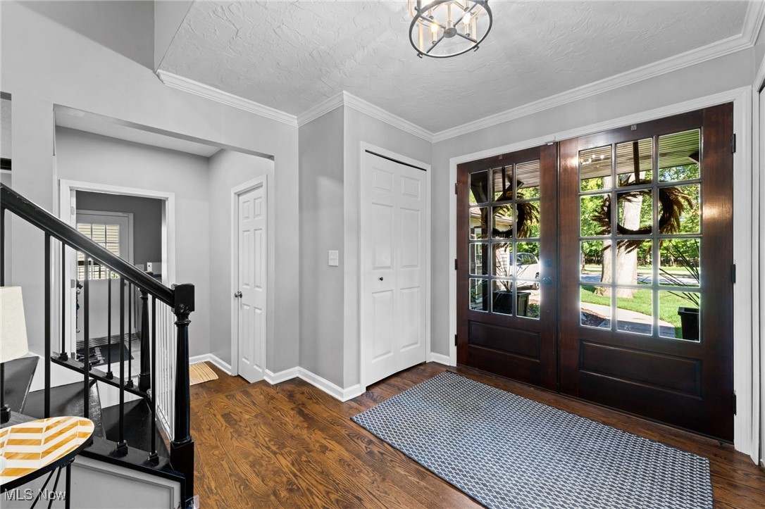 27923 Hilliard Boulevard