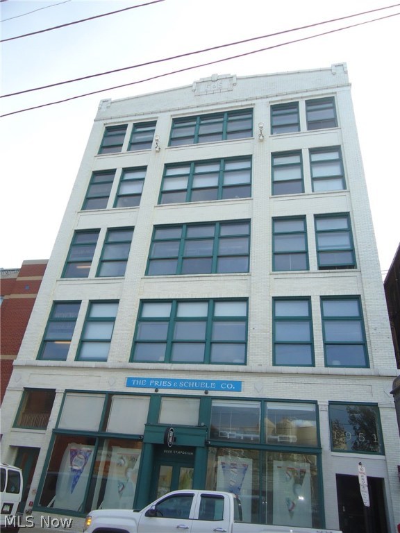 Fries & Schuele Condo - Residential