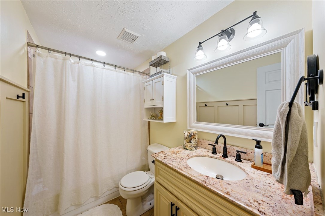 Twin Oaks - Residential