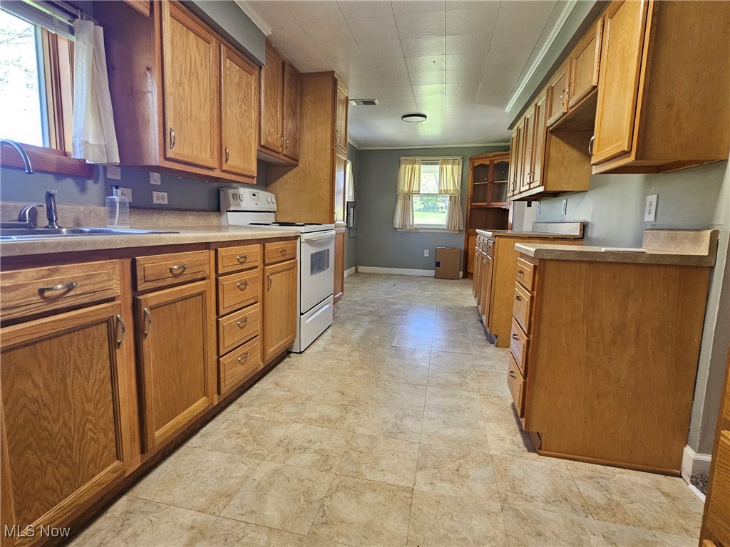 754 Fettro Road, Springfield, Ohio image 6