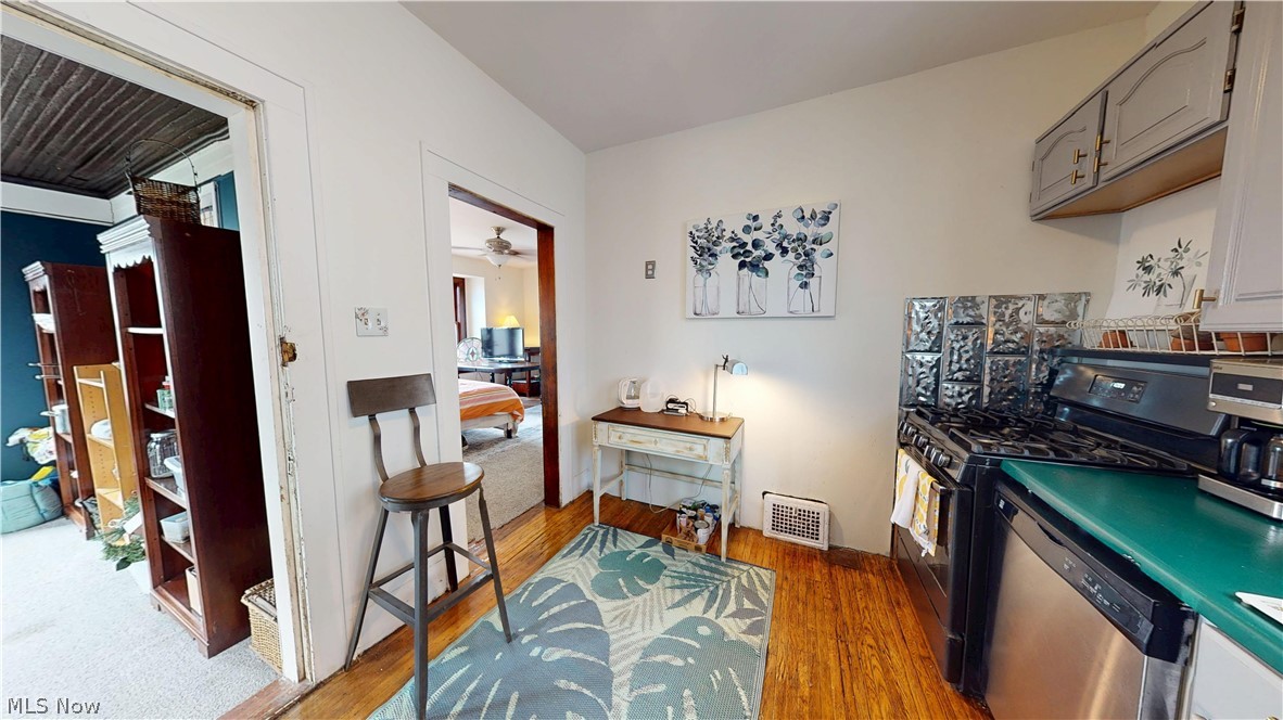 Pleas Heights - Residential