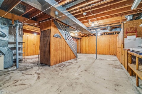 Tiny photo for 5882 Indian Creek Circle NW, Canton, OH 44718 (MLS # 5216913)