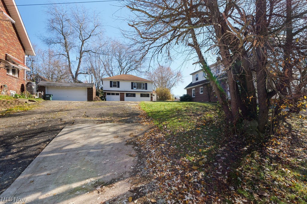 Barberton Realty Cos West Sid - Residential