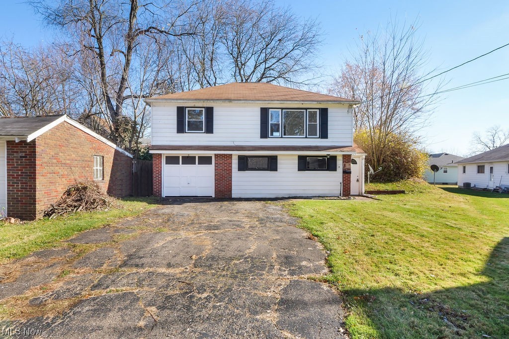 Barberton Realty Cos West Sid - Residential