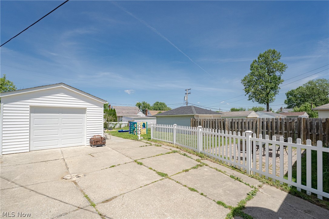 Garfield Park - Residential