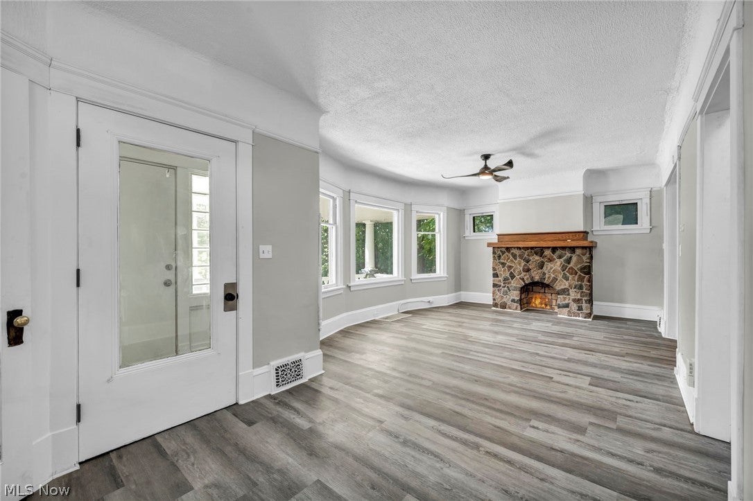 1659 Lee Road