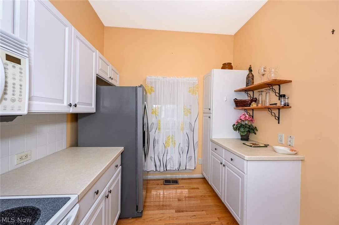 Ridgewood Falls Condo - Residential