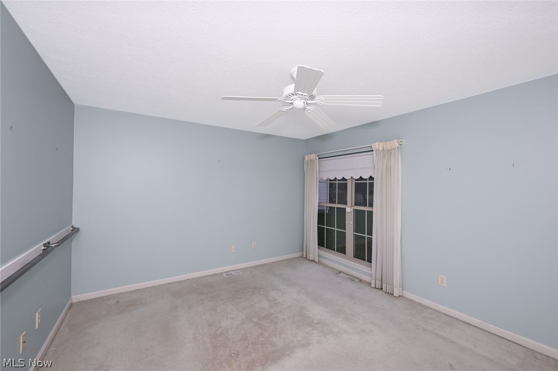 Ridgewood Falls Condo - Residential